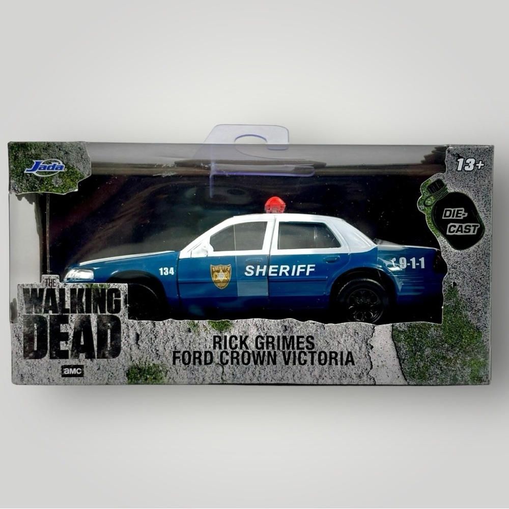 The Walking Dead Ford Crown Victoria Sheriff Police Car Jada 1:32